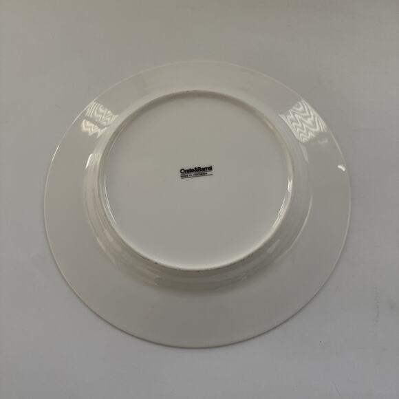 Crate & Barrel White 10.5” Dinner Plates Set of 2 Modern Traditional Dinnerware - Picture 4 of 10